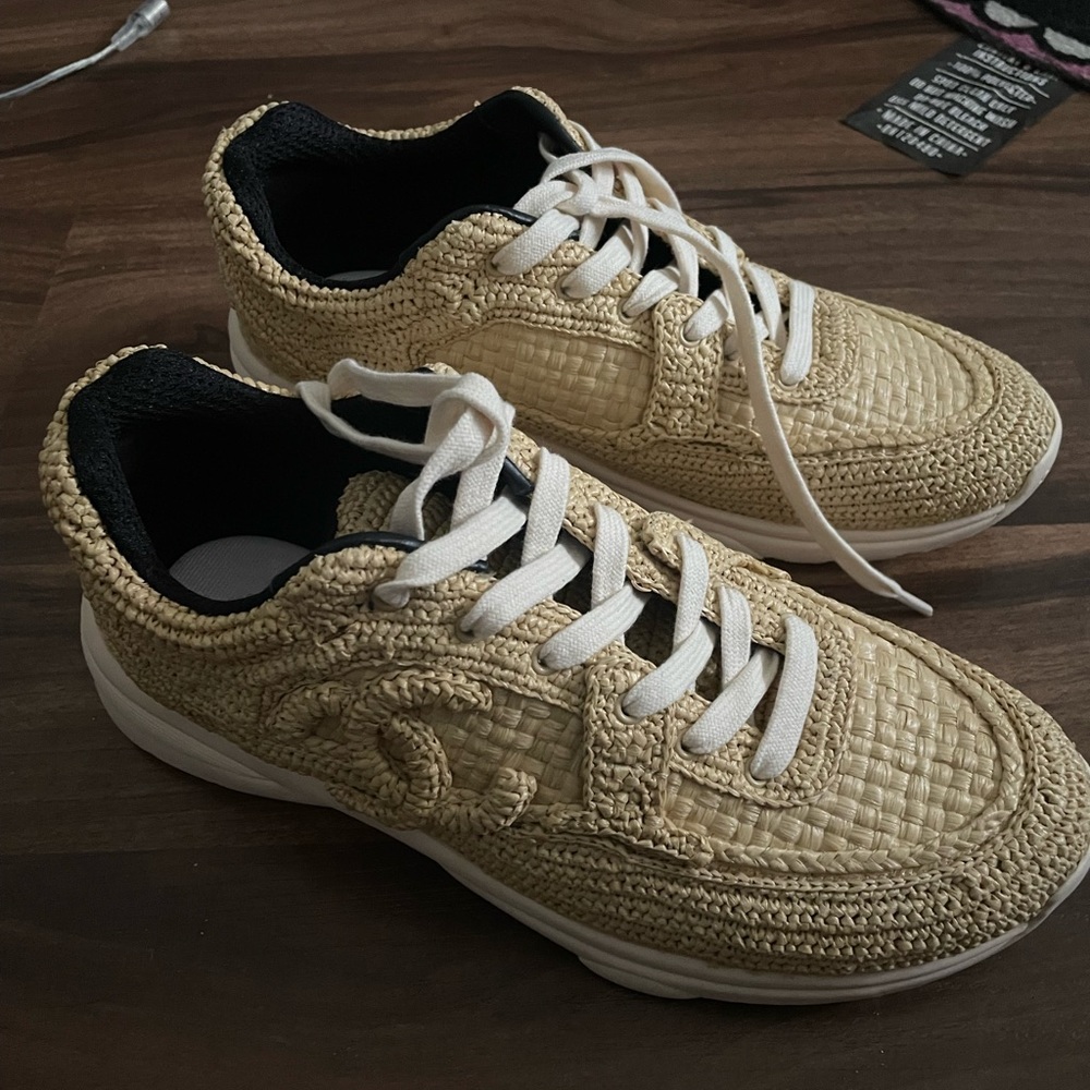 Chanel Beige Raffia Sneakers size 9 fits like 8.5